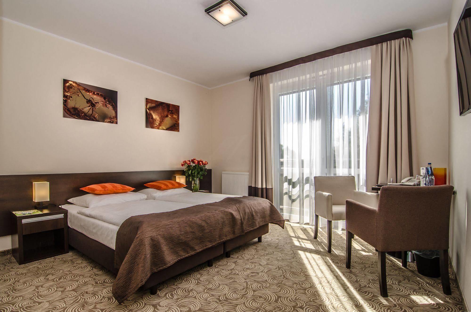 Hotel Emocja Spa Mielno (Koszalin) Exterior foto